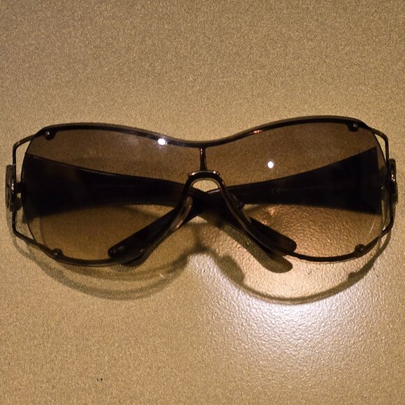 Gucci Shield Sunglasses with Case